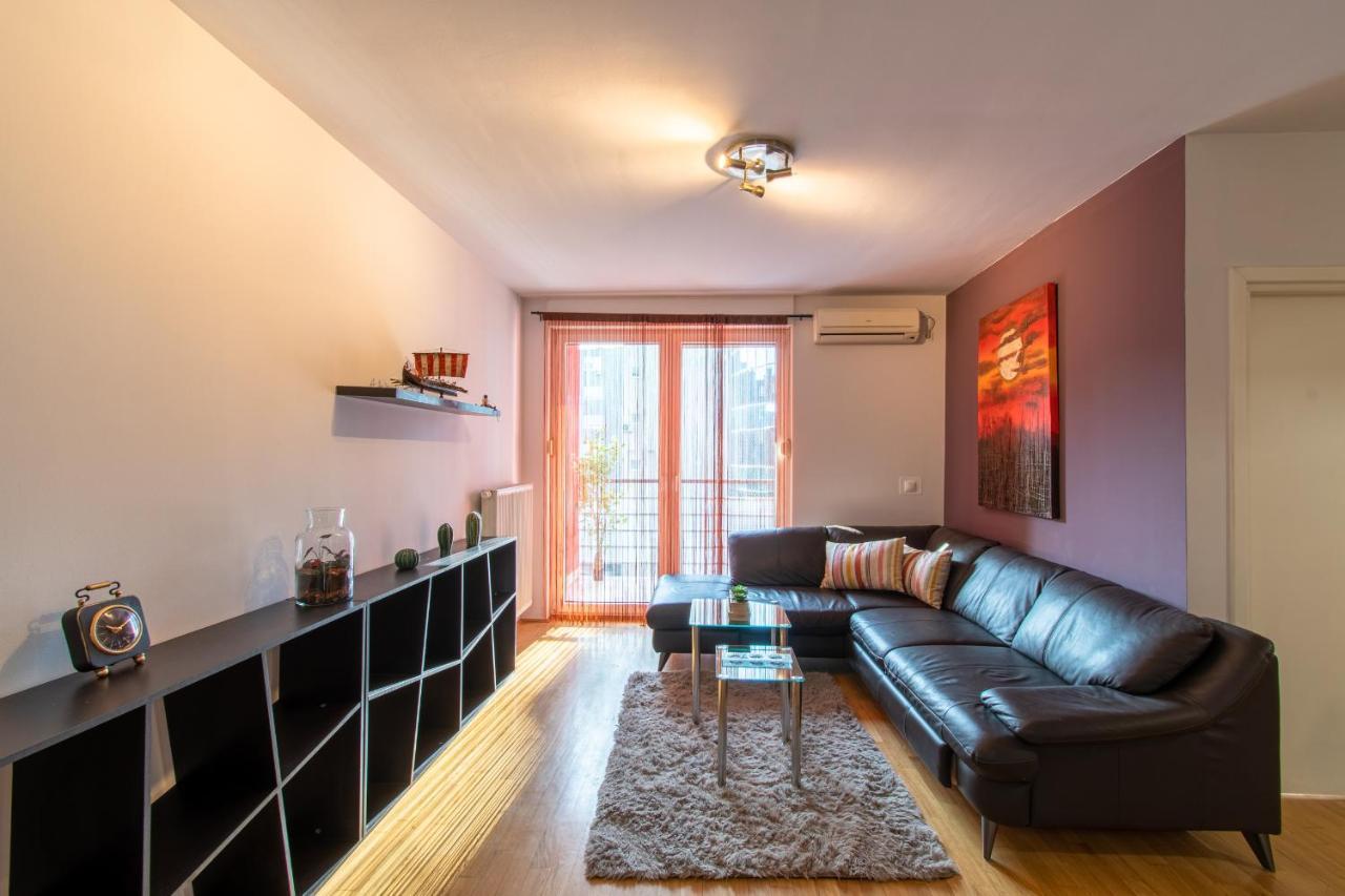 Apartmán Flexible Selfcheckins 31 - Zagreb - Garage - Loggia - New Exteriér fotografie