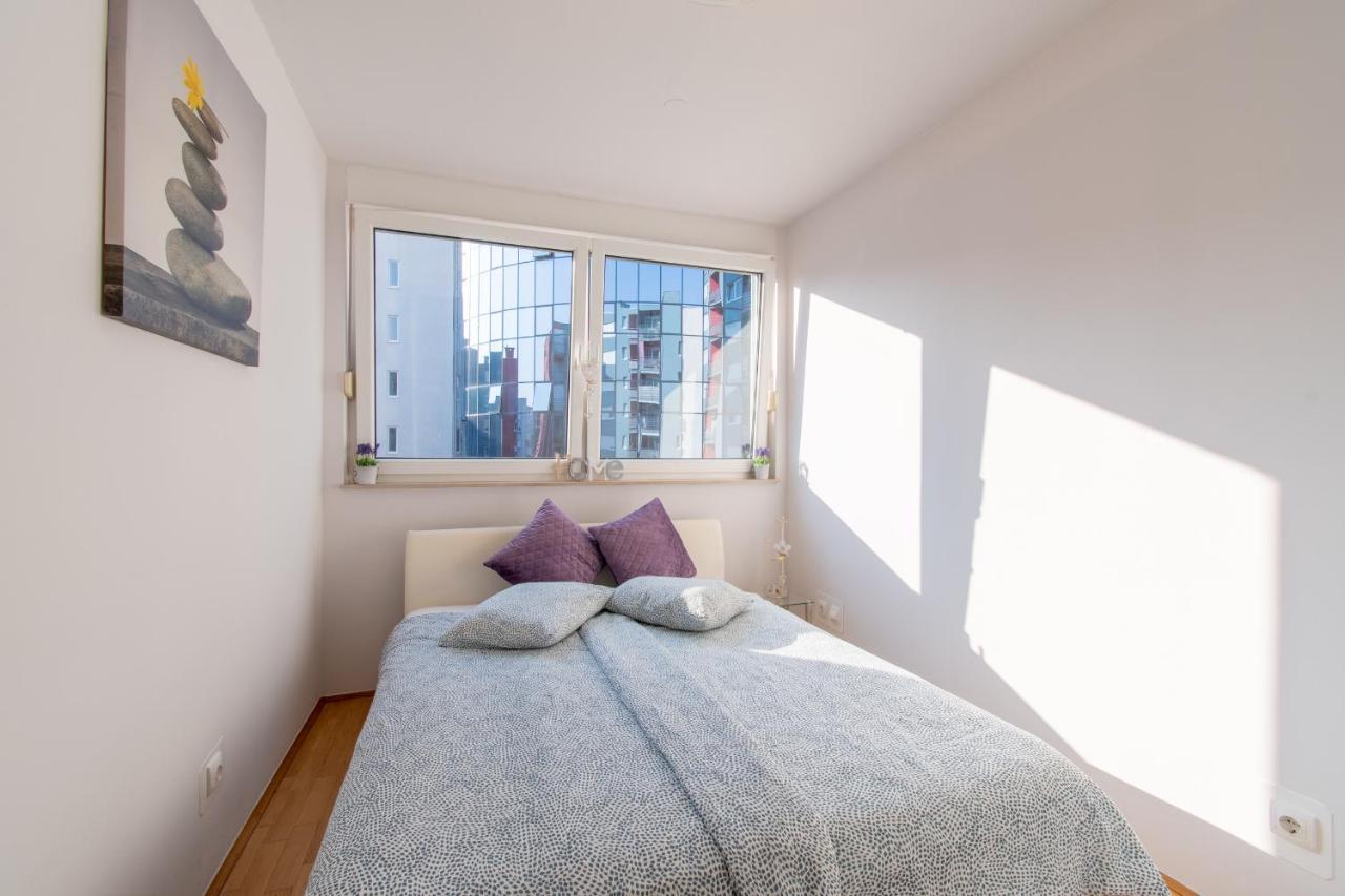 Apartmán Flexible Selfcheckins 31 - Zagreb - Garage - Loggia - New Exteriér fotografie